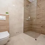 Sportiva With Private Heated Pool Задар