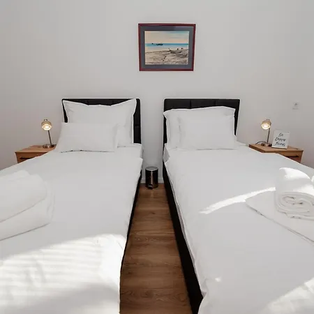 Sportiva With Private Heated Pool * Zadar