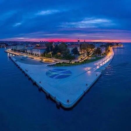 Vila Sportiva With Private Heated Pool