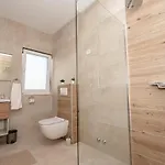Βίλα Sportiva With Private Heated Pool
