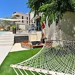 Sportiva With Private Heated Pool Villa *