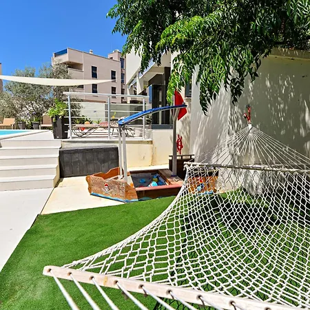 Sportiva With Private Heated Pool Villa *