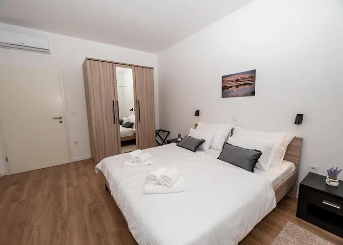 Sportiva With Private Heated Pool Villa Zadar