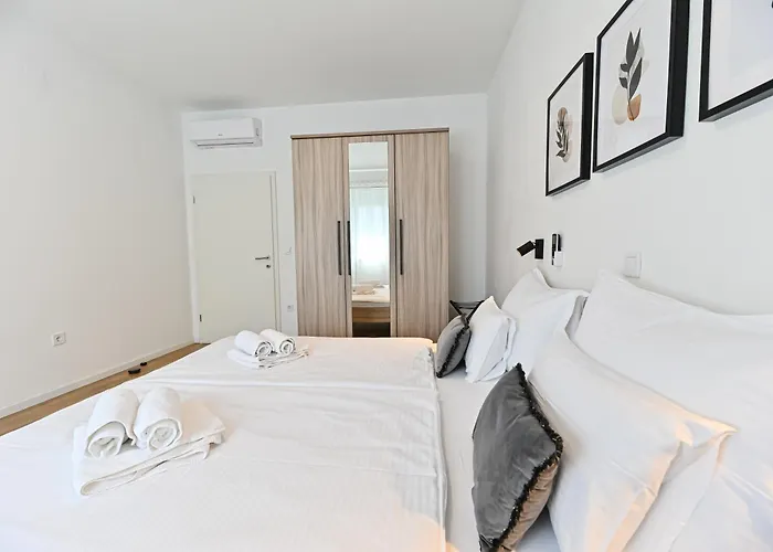 Sportiva With Private Heated Pool