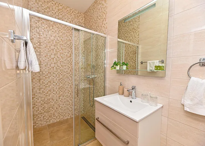 Sportiva With Private Heated Pool Villa Zadar